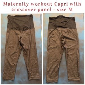 Maternity workout Capri with crossover panel